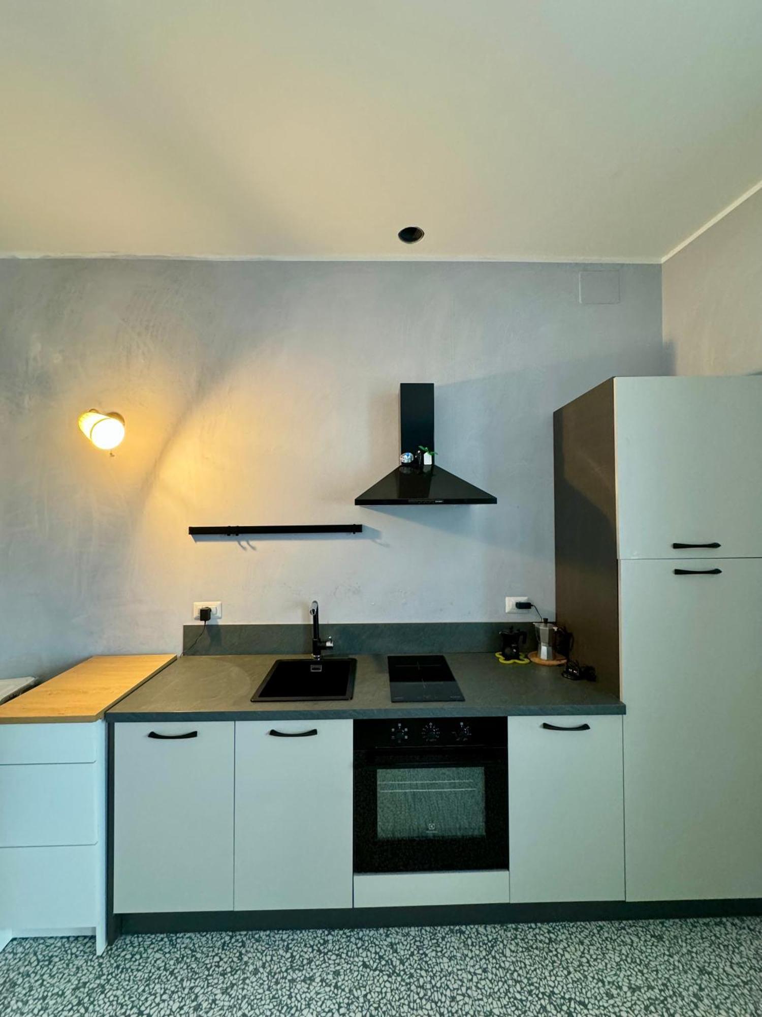 4 Balconi Rooms Paladini B&B E Appartamenti Lecce Exterior foto